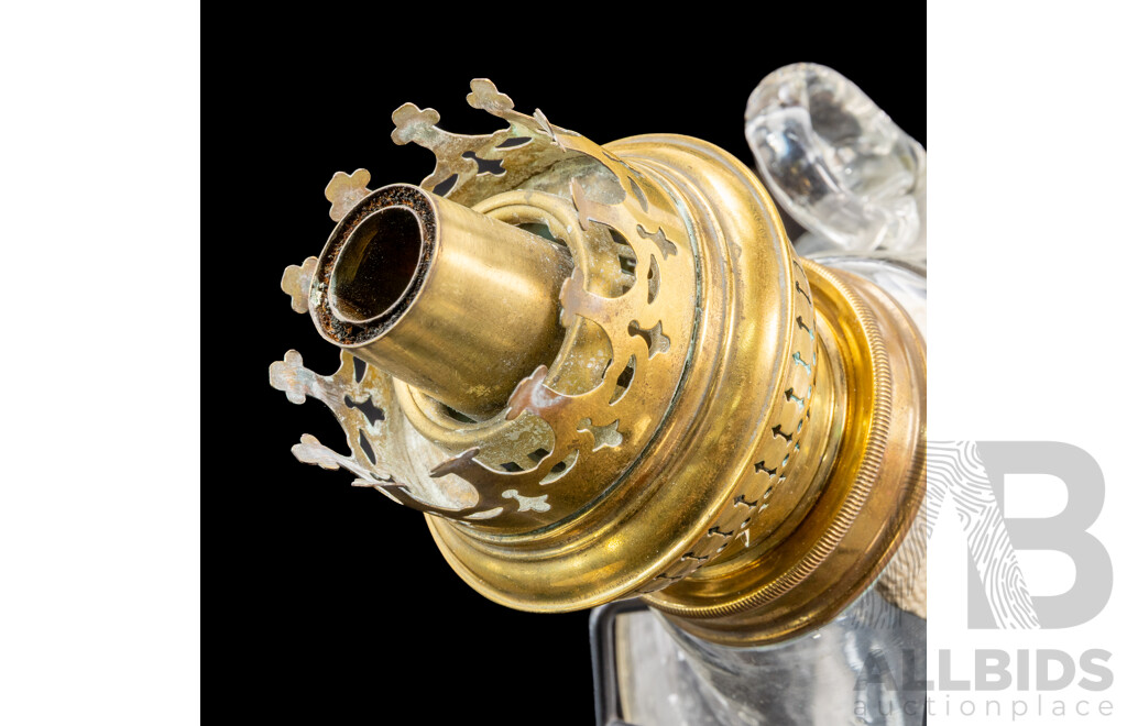 Vintage Kosmos Brenner Kerosene Lamp