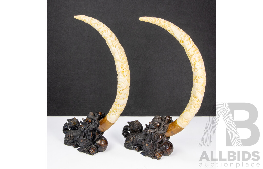 Pair of Vintage Carved Resin Chinese Foo Dog Guardian Figurines with Ornate Faux Tusks