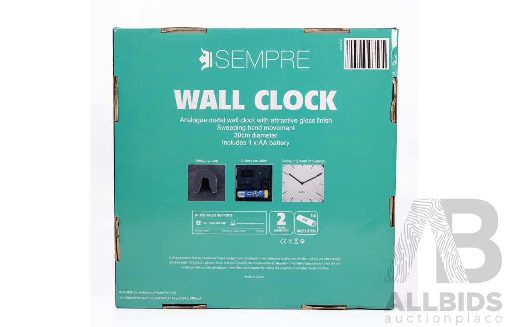 Rare Sempre Retro London Camera Wall Clock New