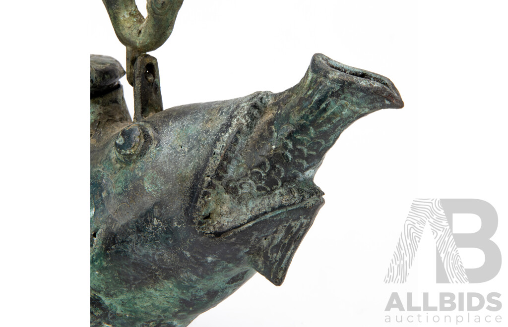 Large Archaic Bronze Fish-Shape Tea or Ritual Vessel, with Frog Finial