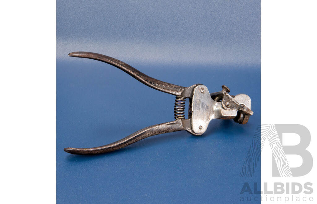 Vintage Disston (U.S.) Triumph Saw Set