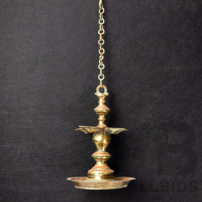 Antique Brass Hindu Temple Hanging Diya Vilakk Oil Wick Lamp with Chain