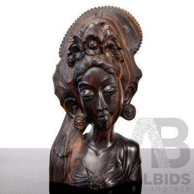 Stunning Vintage Tribal Macassar Ebony Statuette
