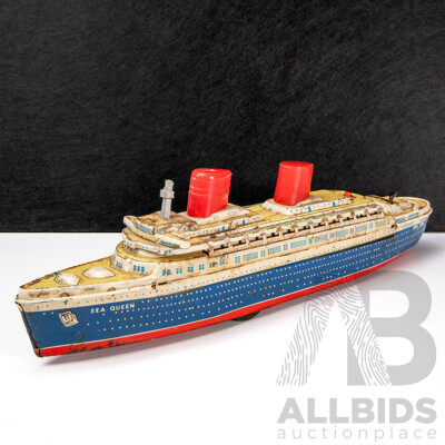 Vintage Yonezawa 'Sea Queen' Deluxe Liner with Music Box – Japan