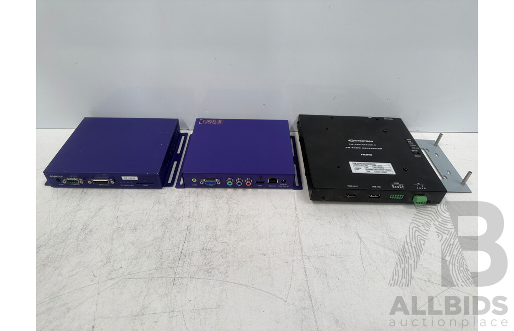 Creston Digital Media Receiver Controller DM-RMC-Scaler-C + 2x BrightSign HD810 Digital Signage Appliance Media Player