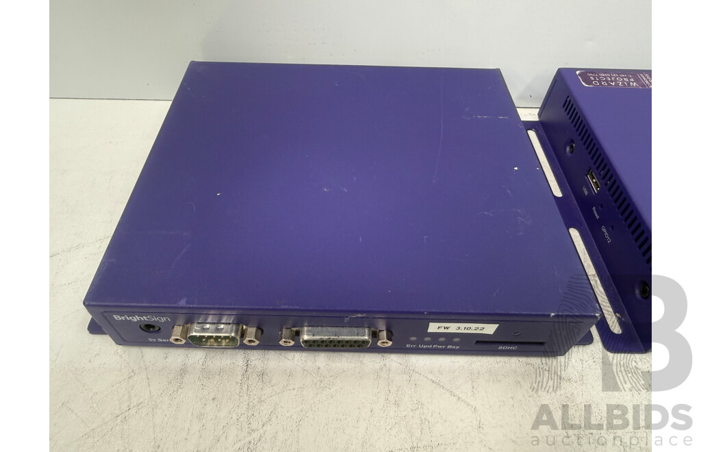 Creston Digital Media Receiver Controller DM-RMC-Scaler-C + 2x BrightSign HD810 Digital Signage Appliance Media Player