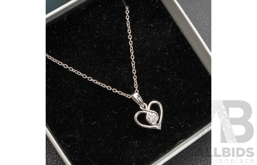 BRAND NEW - 9ct White Gold Diamond Heart Pendant TDW 0.15ct & 9ct Necklace, 45cm, 2.64 Grams