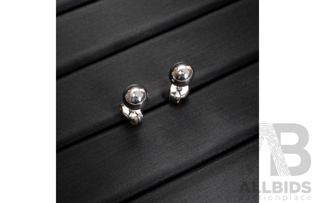 BRAND NEW - 9ct White Gold Euro Ball Stud Earrings, 5mm, 0.37 Grams