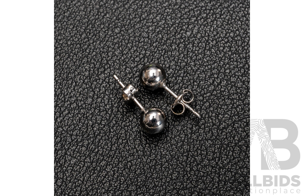BRAND NEW - 9ct White Gold Euro Ball Stud Earrings, 5mm, 0.37 Grams