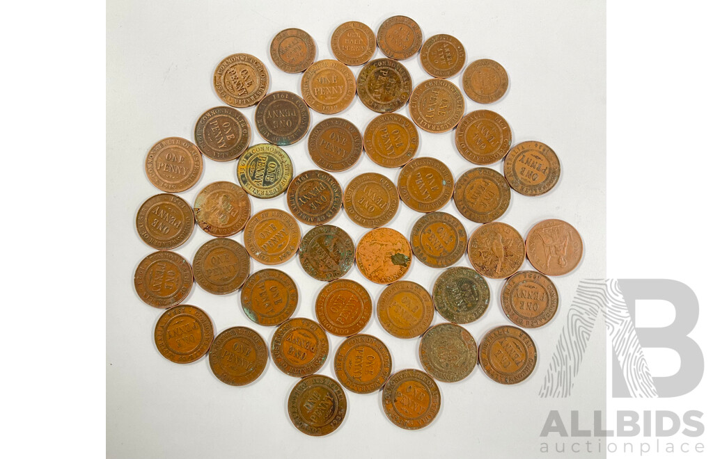 Collection of Australian KGV Pennies and Half Pennies Spanning 1911 to 1936