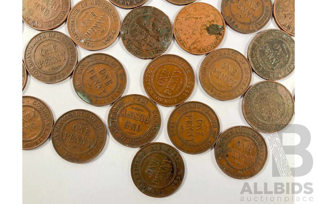 Collection of Australian KGV Pennies and Half Pennies Spanning 1911 to 1936