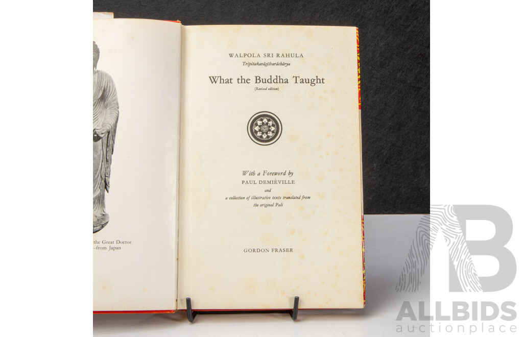 Five Books Relating to Buddhism and Tibet Including The Lost Buddhas, What the Buddha Taught, The Art of Happiness, Into Tibet, Peaks and Lamas
