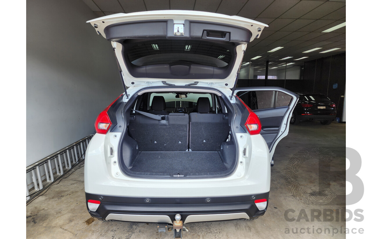 04/2019 Mitsubishi Eclipse Cross ES YA MY19 4D Wagon White Turbo 1.5L