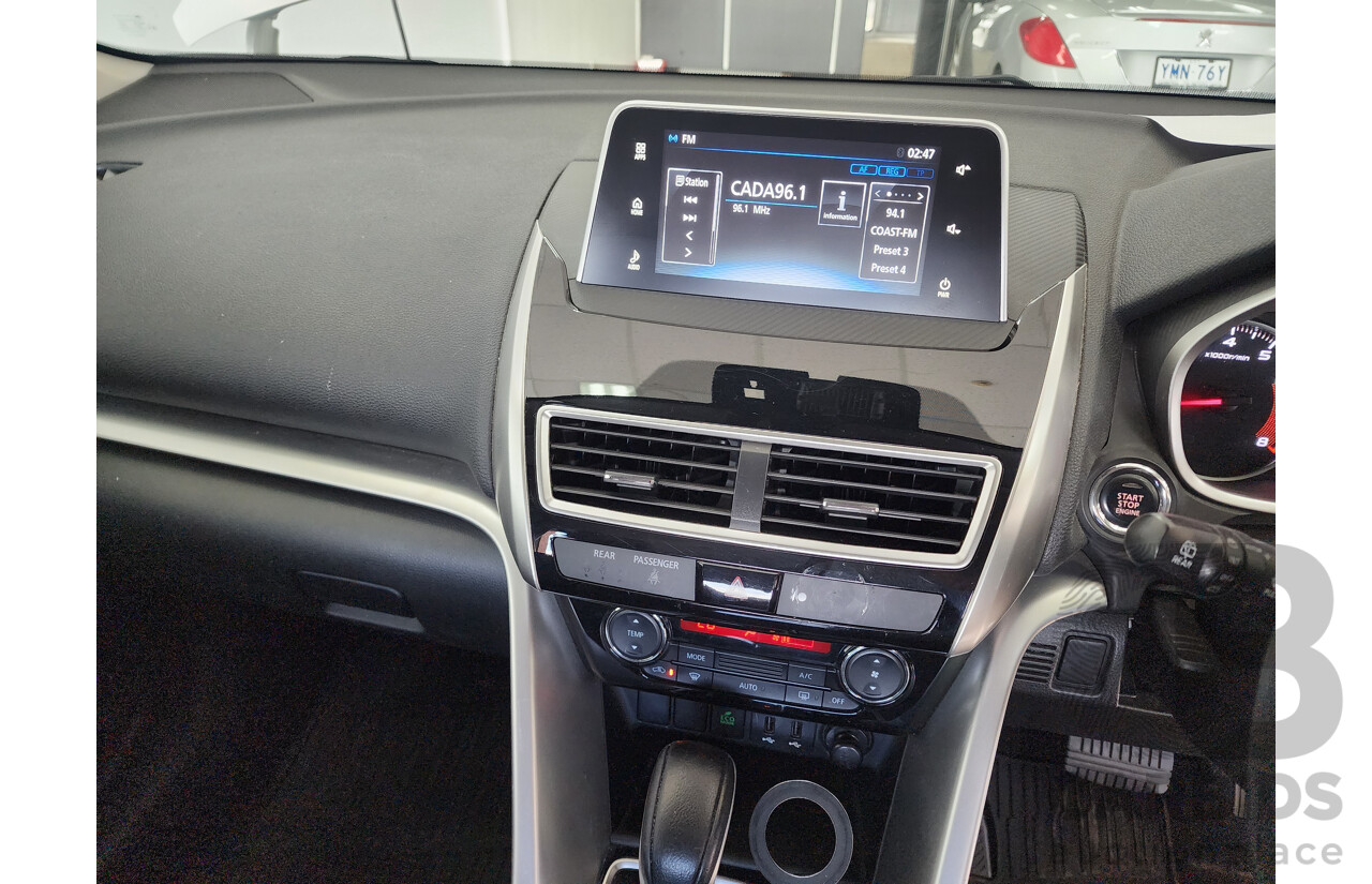 04/2019 Mitsubishi Eclipse Cross ES YA MY19 4D Wagon White Turbo 1.5L