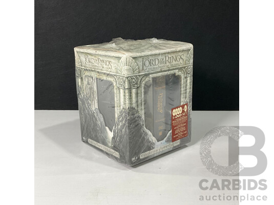Lord of the Rings the Fellowship of the Ring Collector's Five DVD Gift Set in Original Packaging
