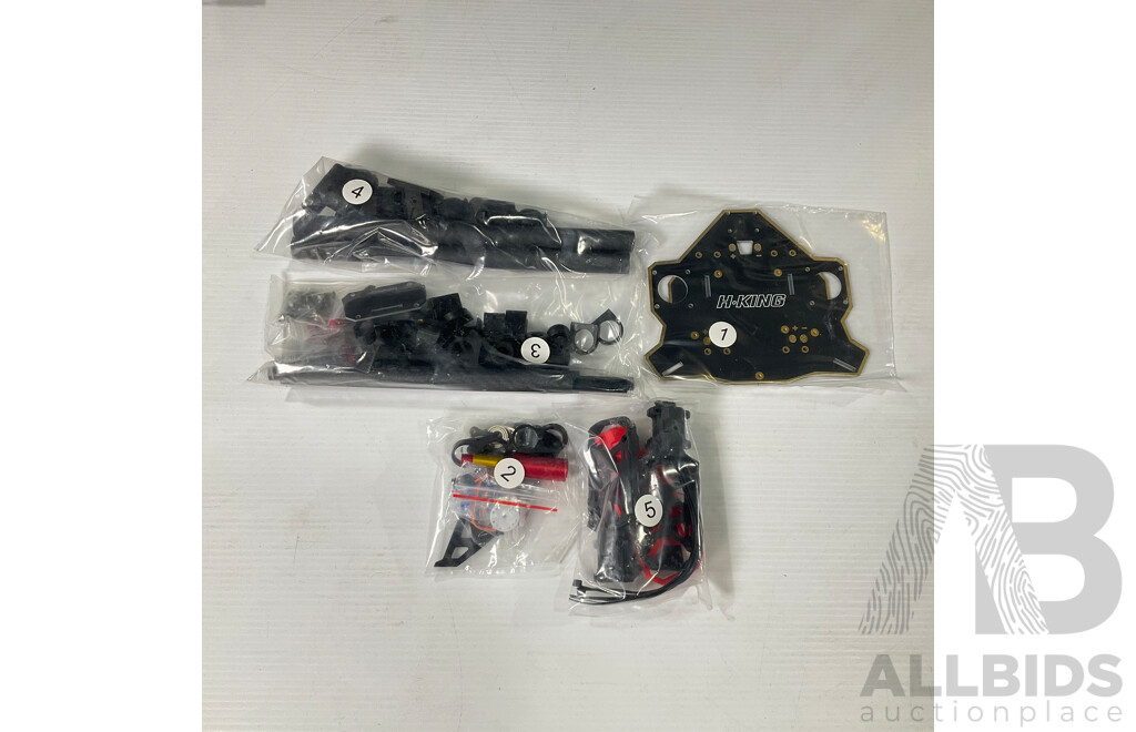 Collection of Titus-600 Tricopter Frame Kits
