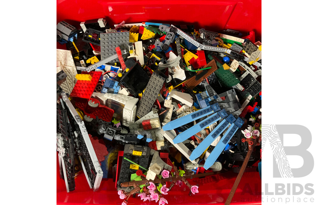 Large Collection of Mixed Lego