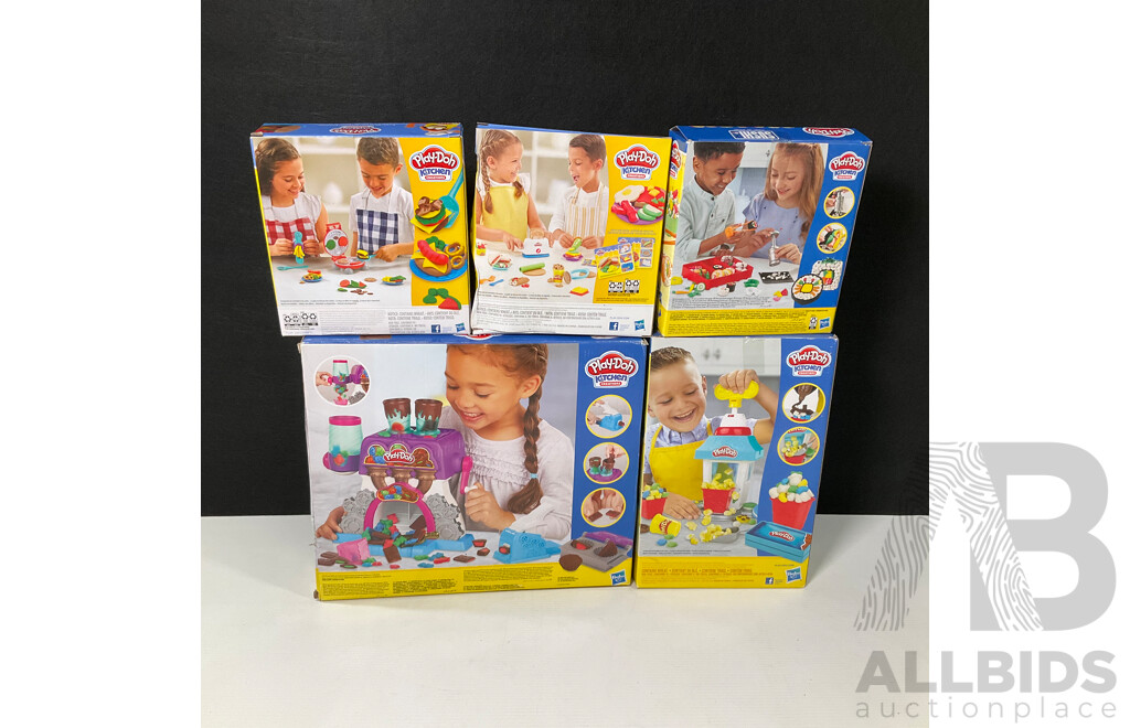 Set of Five Boxed Play-Doh Kitchen Creations