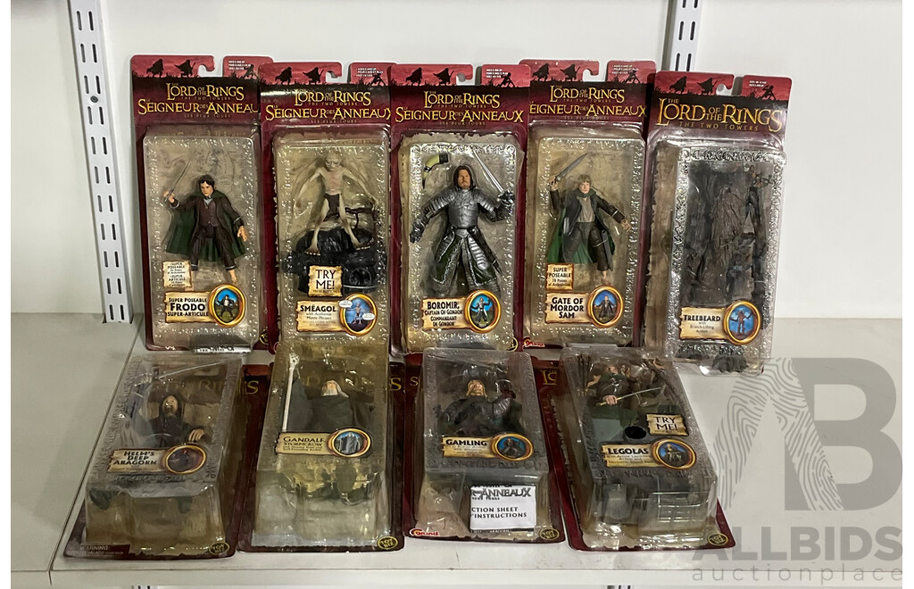 Lord of the Rings, the Two Towers, Collection of Nine Figures in Original Boxes