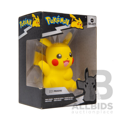 Pokémon Select Series 9 Pikachu in Original Box