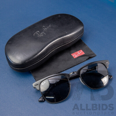 Ray Ban Clubmaster Metal Sunglasses, Model Code - RB3716 186/R5 51-21