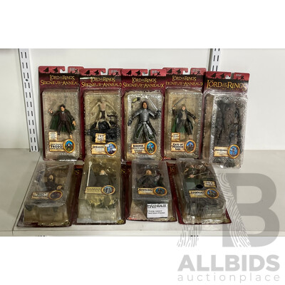 Lord of the Rings, the Two Towers, Collection of Nine Figures in Original Boxes