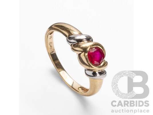9ct Yellow Gold & Ruby Ring - Size P