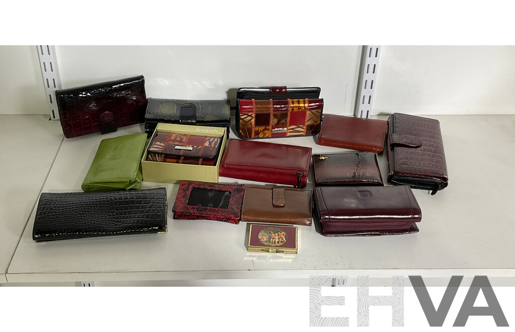 Good Selection of Gently Used Varied Sized & Mostly Leather Wallets & Purses, Including JAG Brand & Others; Also Includes Unused Serenade Beverly Hills Wallet in Original Box (14)
