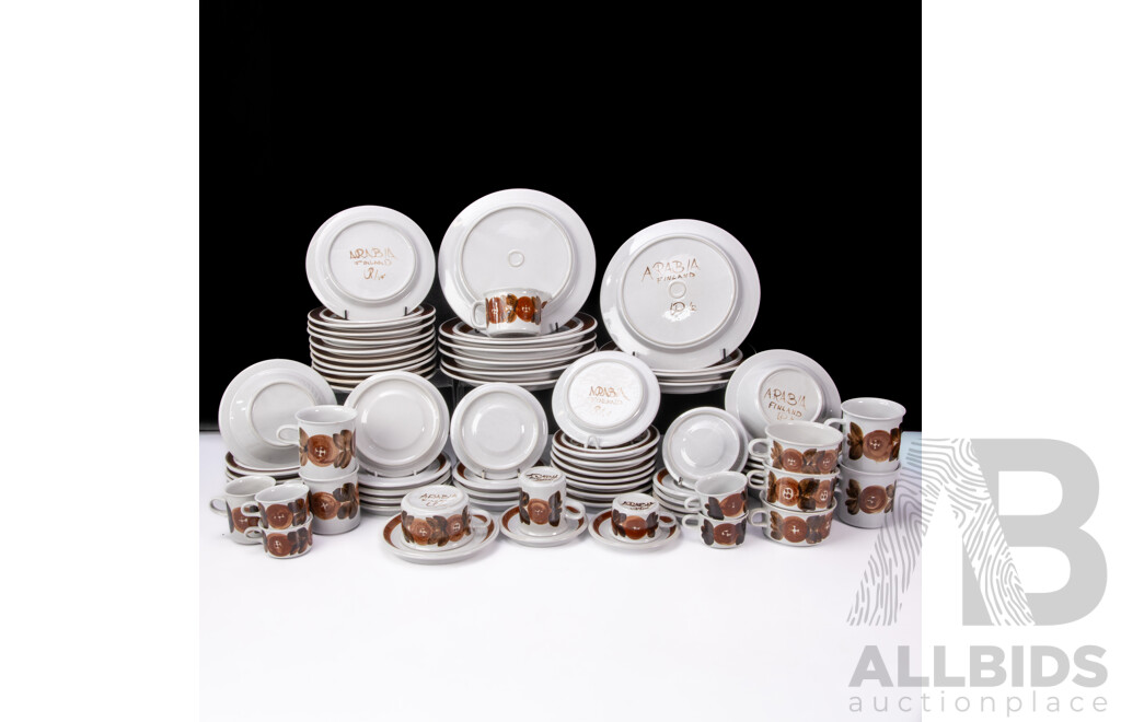 Extensive Arabia 'Rosmarin' Dinner Service by Ulla Procopé - 71 Pieces