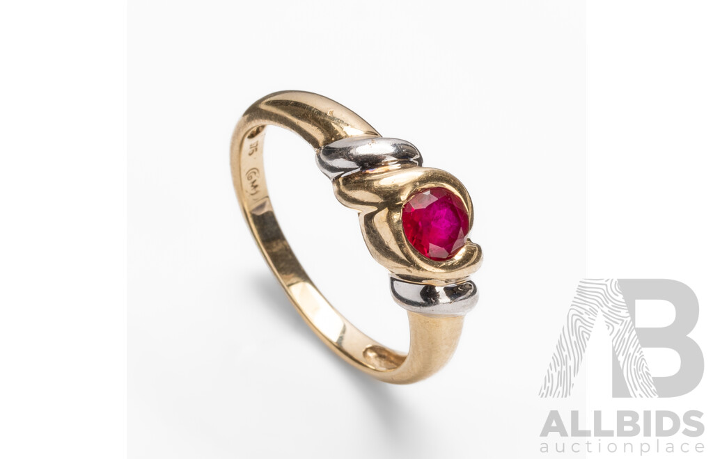 9ct Yellow Gold & Ruby Ring - Size P