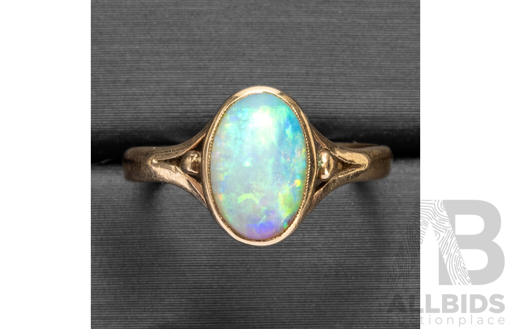 9ct Yellow Gold Ring with Oval Cut Australian Opal - Size I.5