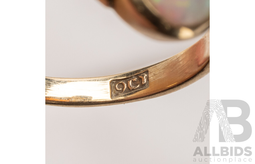 9ct Yellow Gold Ring with Oval Cut Australian Opal - Size I.5