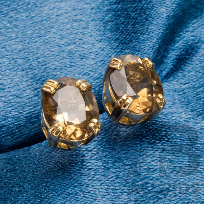 9ct Yellow Gold and Oval Smokey Quartz Earring Studs - 2.45gms