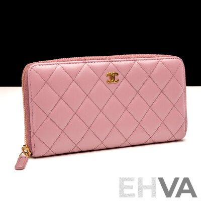 Chanel Timeless Classique Quilted Lambskin Wallet in Mauve Pink, with Box & Ribbon