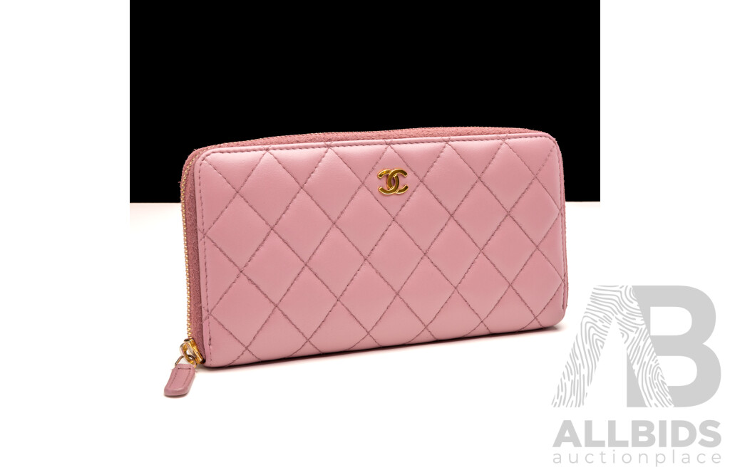 Chanel Timeless Classique Quilted Lambskin Wallet in Mauve Pink, with Box & Ribbon