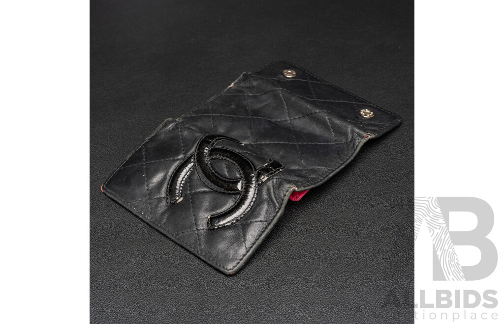 Chanel Black Quilted Cambon Ligne Multicles 6 Key Holder - Black