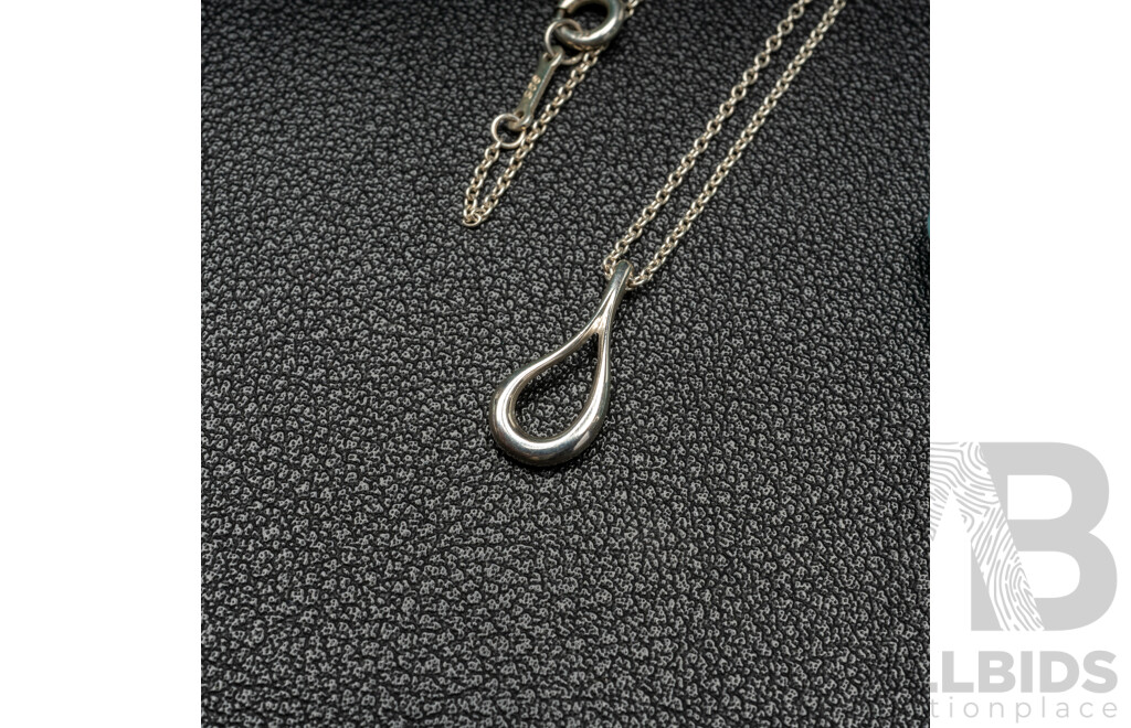 925 Sterling Silver Necklace and Pendant by Tiffany & Co