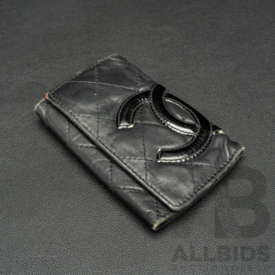 Chanel Black Quilted Cambon Ligne Multicles 6 Key Holder - Black