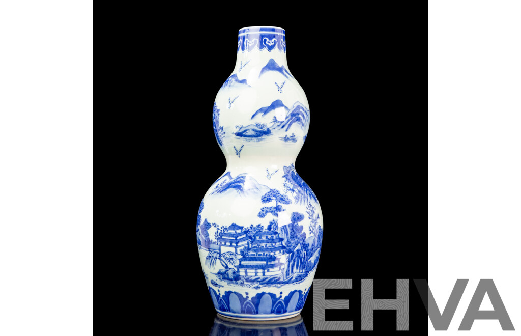 Chinese Double Gourd Vase