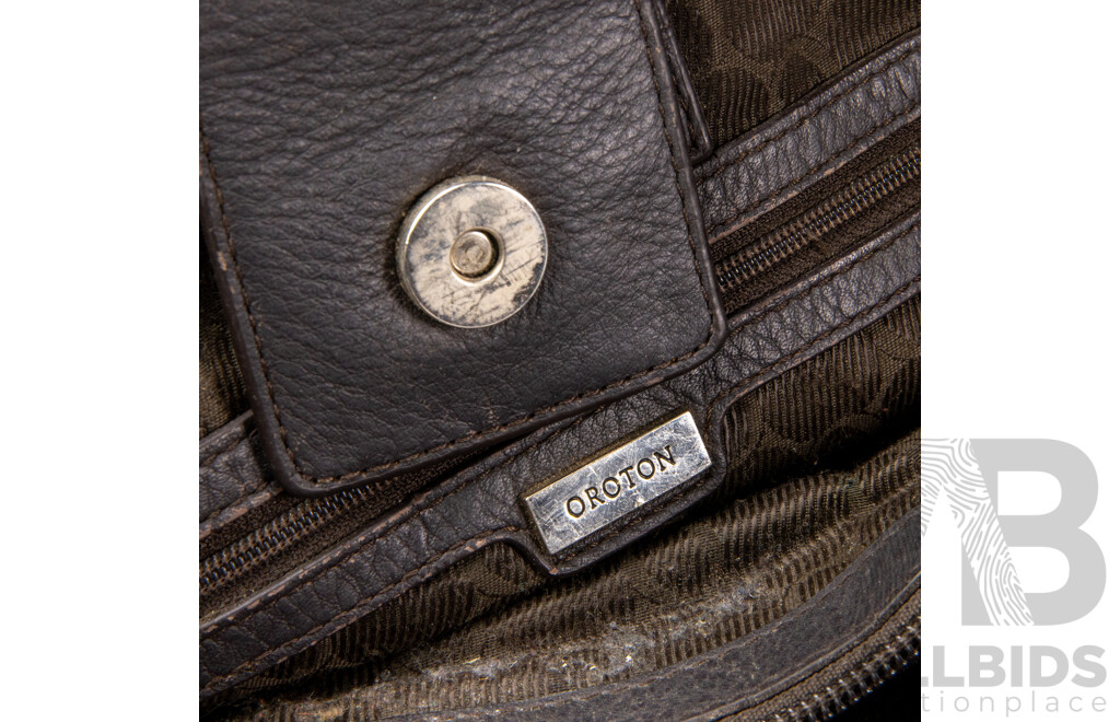 Oroton Signature 'Big O' Tote Bag