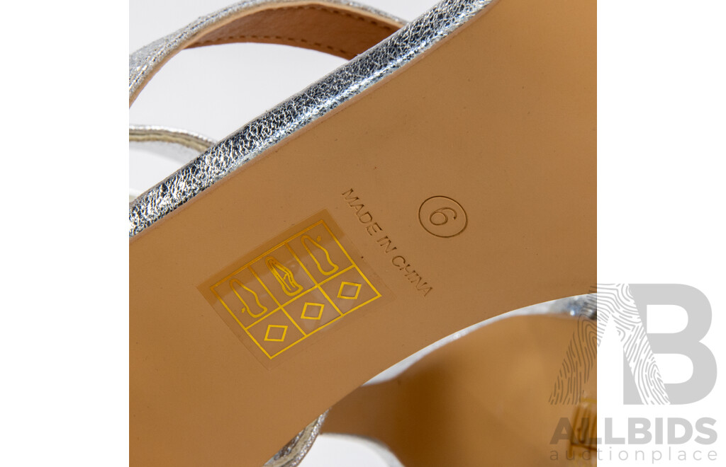 4 Inch Silver Metallic Spiral Stiletto Heels - Size 6