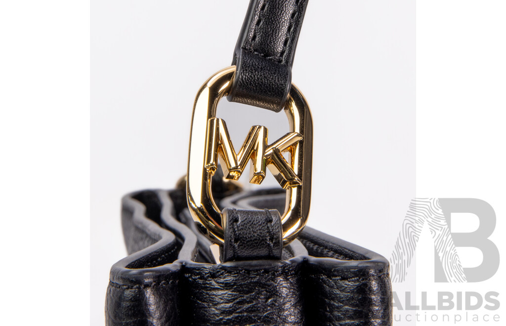 NEW Michael Kors Black Trisha Crossbody Bag - RRP $398