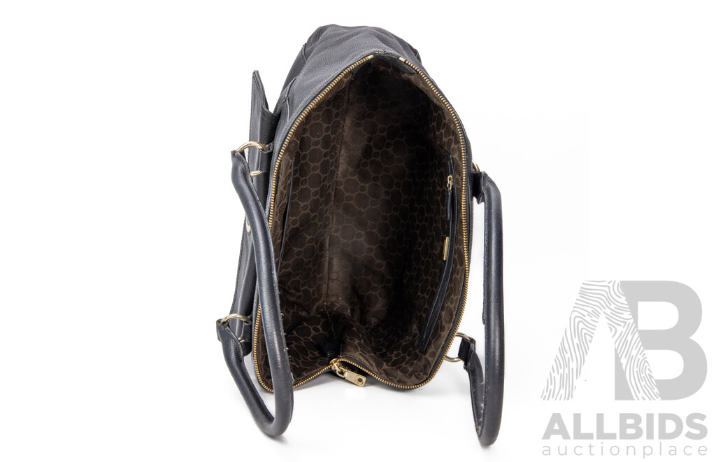 Black Leather Doctor’s Bag – by Oroton