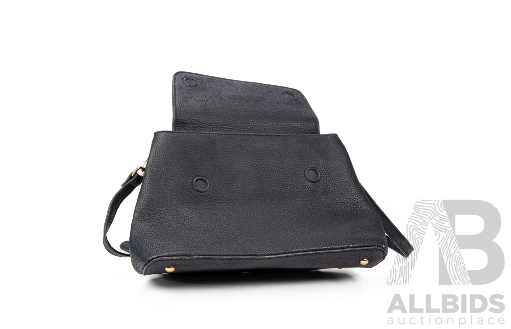 Black Pebbled Leather Hand/Shoulder Bag – by Prada