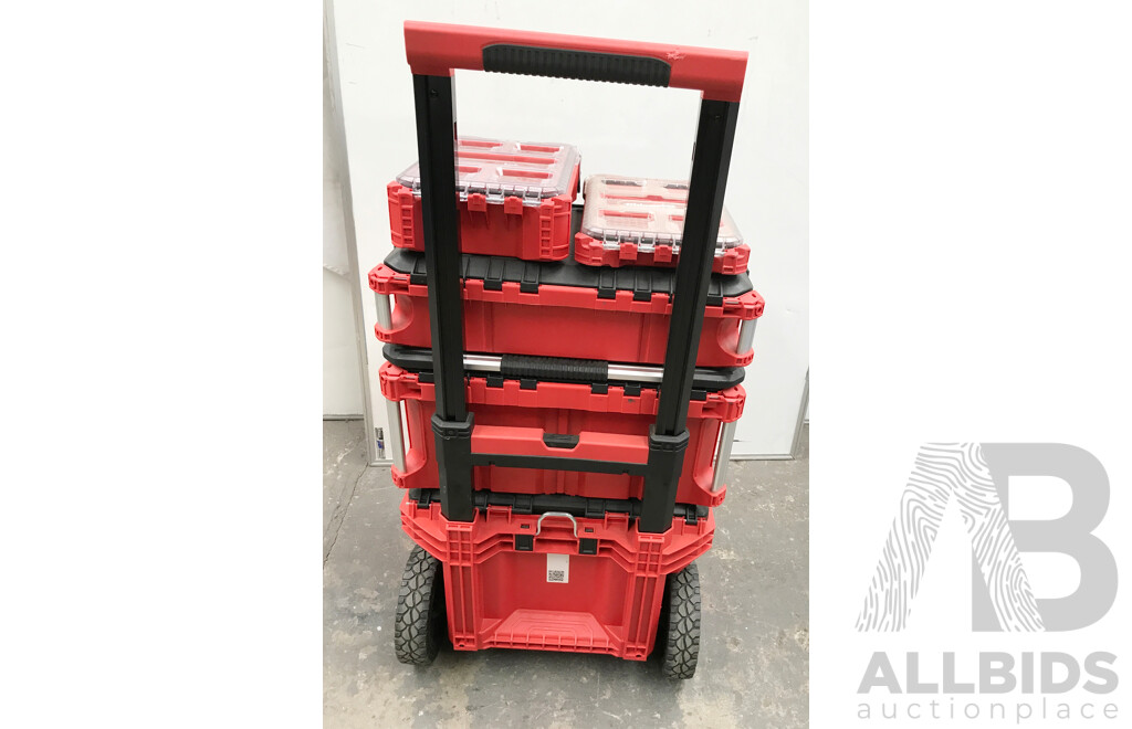 Milwaukee Packout Rolling Tool Box