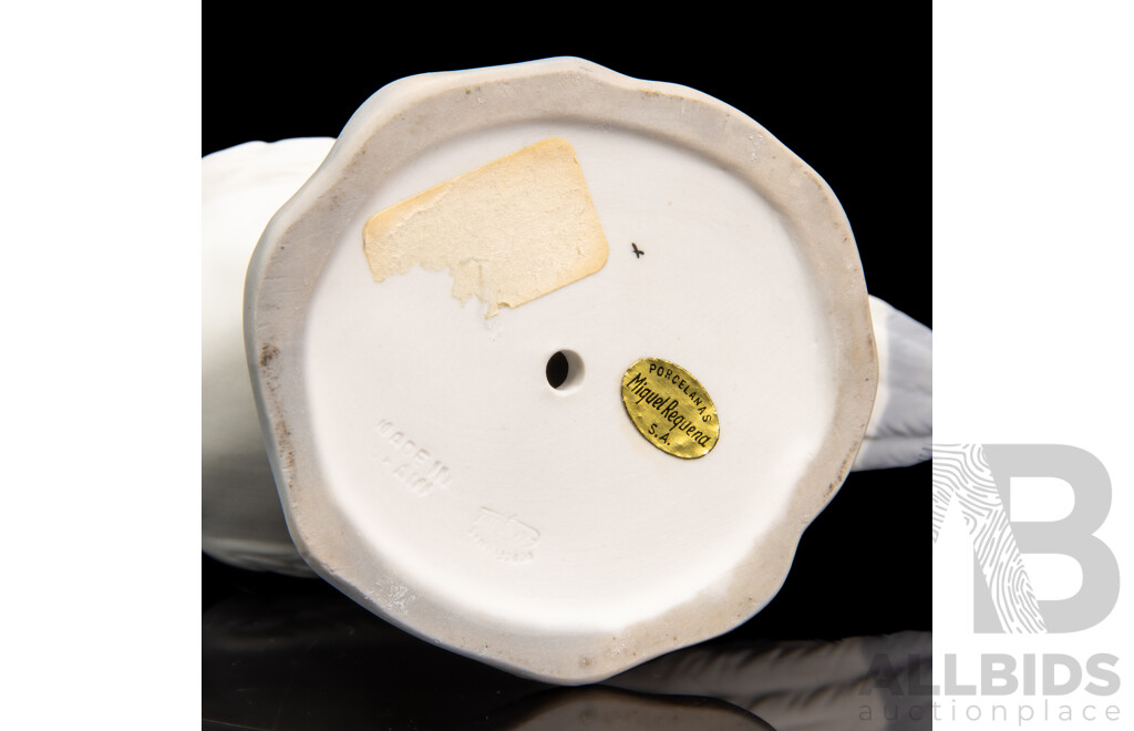 Porcelanas Miquel Requena Dove