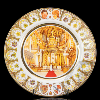 The Heritage Collection Royal Wedding Cabinet Plate