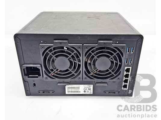 Synology (DS1515+) ReadyNAS 100 Series 5-Bay SAS Network Access Storage