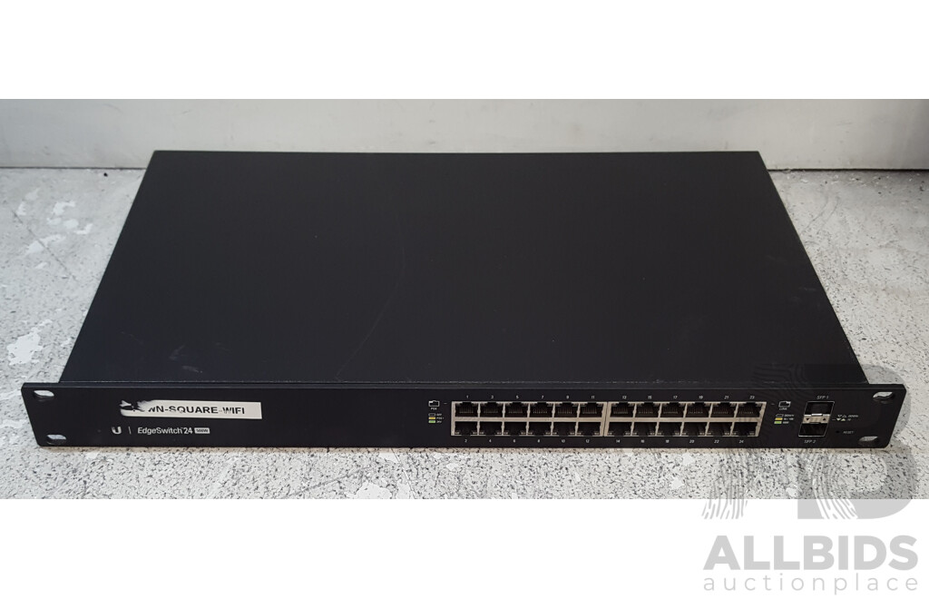 Ubiquiti (ES-24-500W) EdgeSwitch 24 500W 24-Port PoE+ Gigabit Ethernet Switch