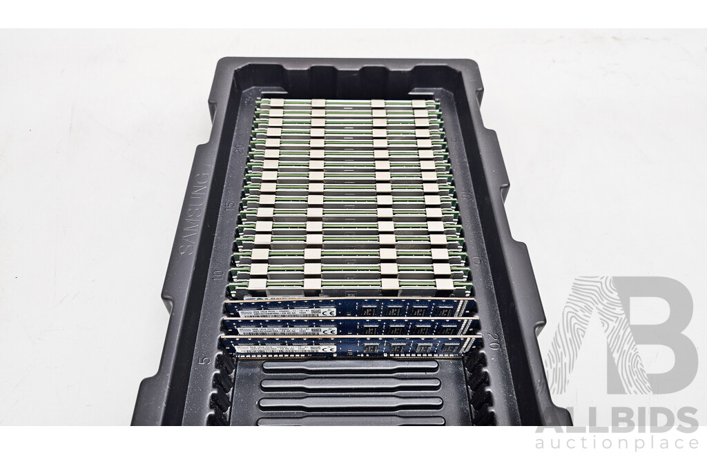 Assorted Lot of DDR3 RAMs